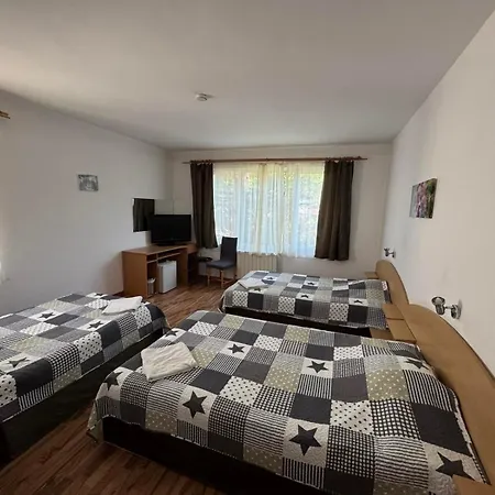 Hotell семеен вит Teteven